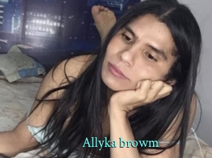 Allyka_browm