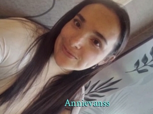 Annievanss