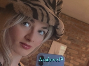 Arialove19