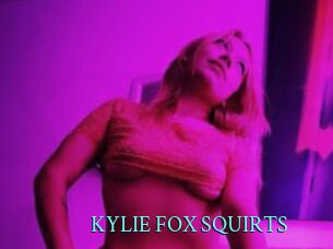 KYLIE_FOX_SQUIRTS