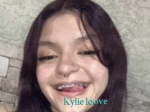 Kylie_loove