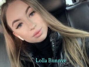 Lolla_Bunnye