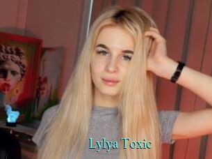 Lylya_Toxic