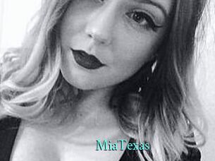 Mia_Texas