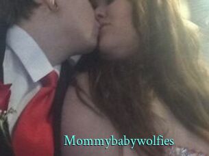 Mommybabywolfies