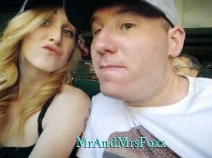 MrAndMrs_Foxx