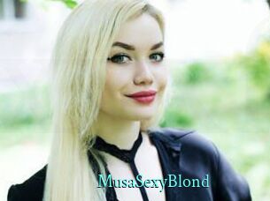 MusaSexyBlond