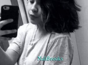 Nali_Brooks