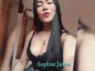 Sophiie_James