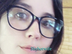 Shyhotwife