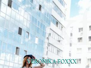 VERONIKA_FOXXX